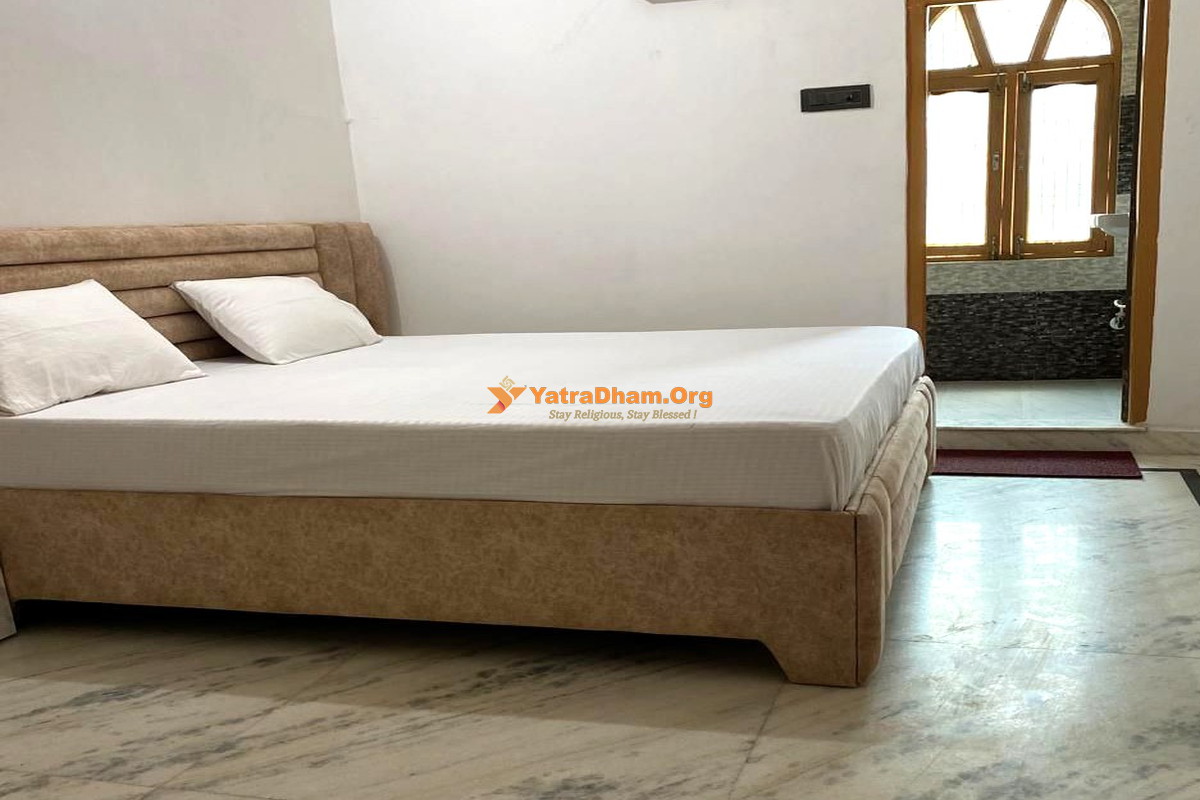 Shri Balaji Seva Trust Ayodhya 2 Bed Room