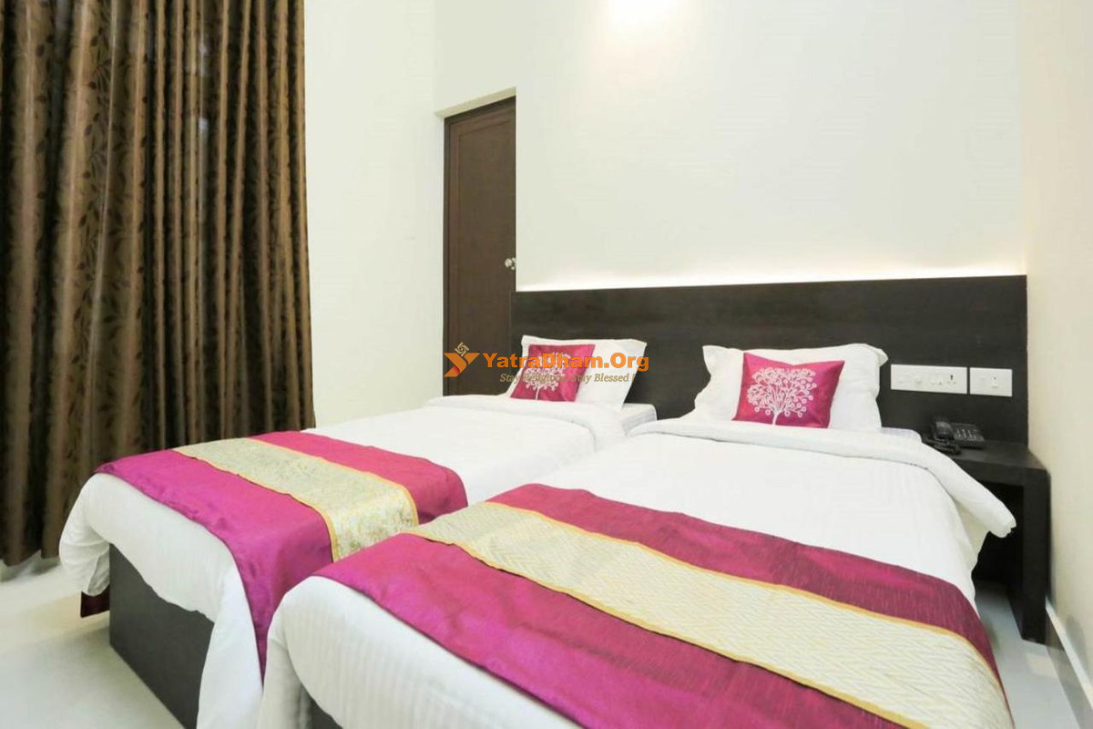 Thiruvananthapuram Hotel Prathibha Heritage 2 Bed Room View