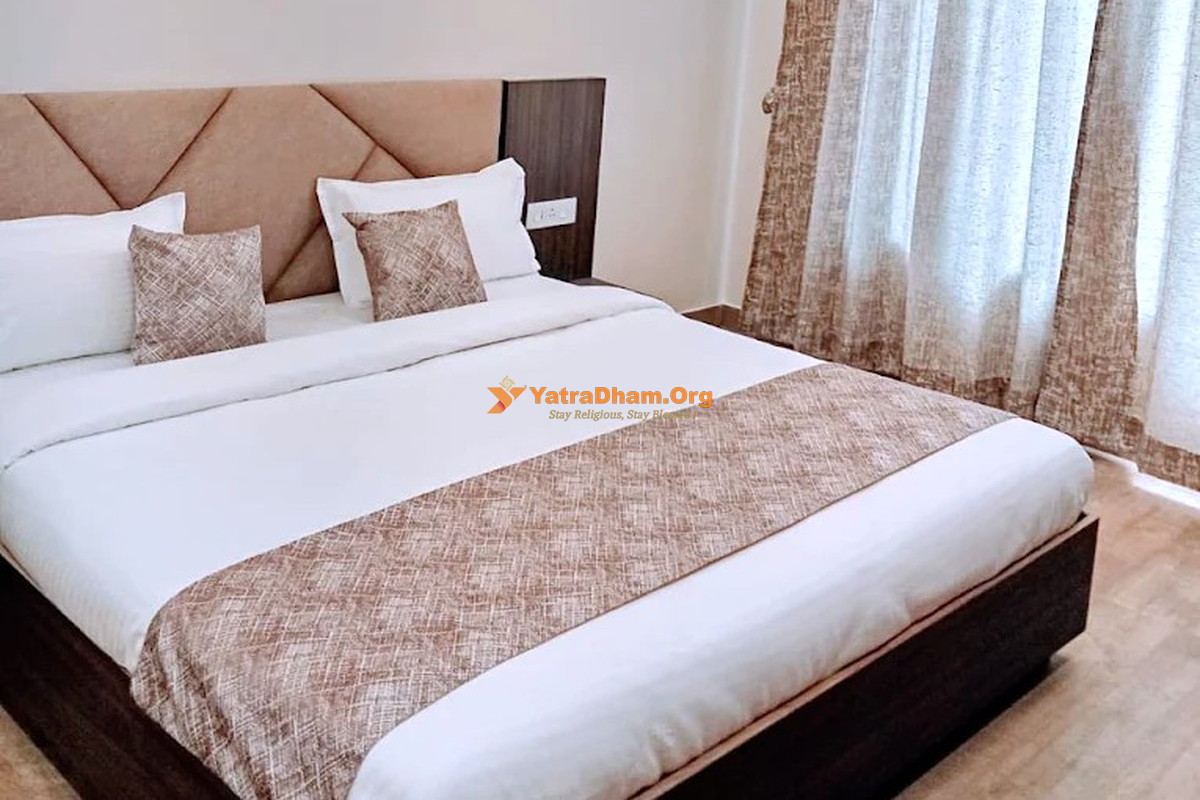 Kashi Mallanna Yatri Seva Sansthan Varanasi 2 Bed Room