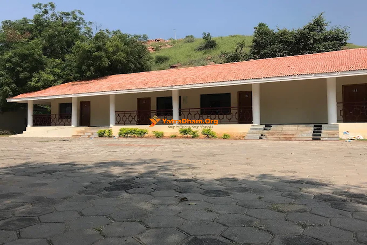 Hotel Haritha (APTDC) Gandikshethram Building