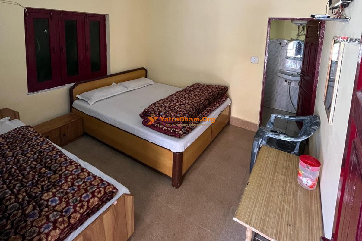 Gujarat Bhavan Phata (Kedarnath Road) 3 Bed Room
