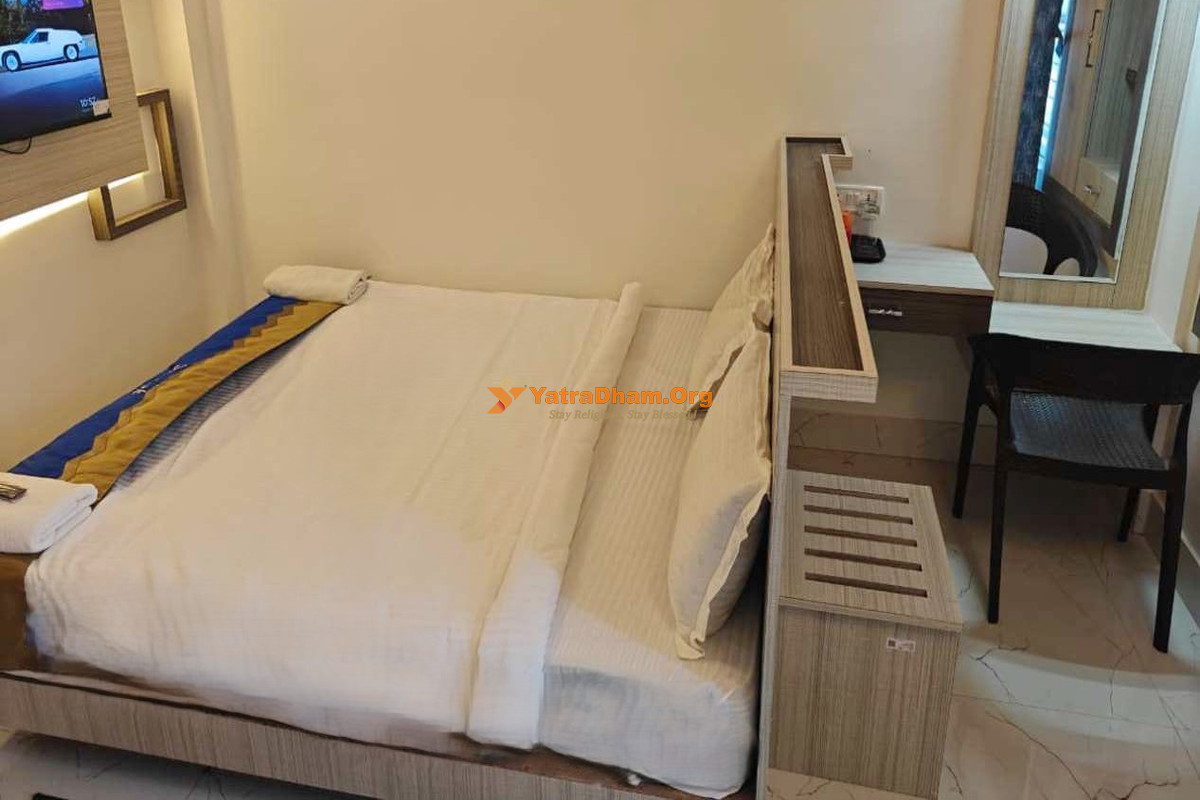 Hotel Shreesh Mayapur 2 Bed Room View