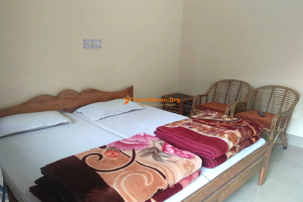 Gujarat Bhawan Yatri Niwas Netala Uttarkashi 2 Bed Room