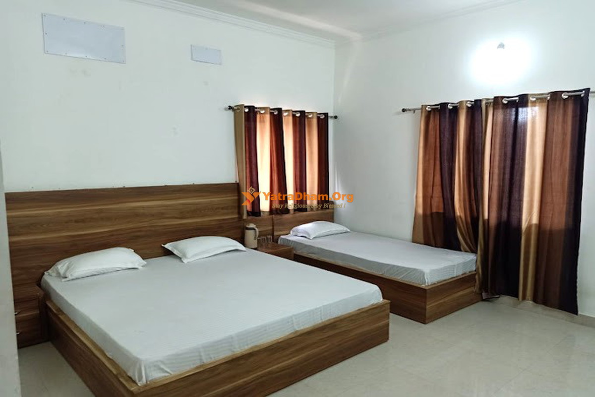 Prabhu Guest House Gaya 3 Bed Room View