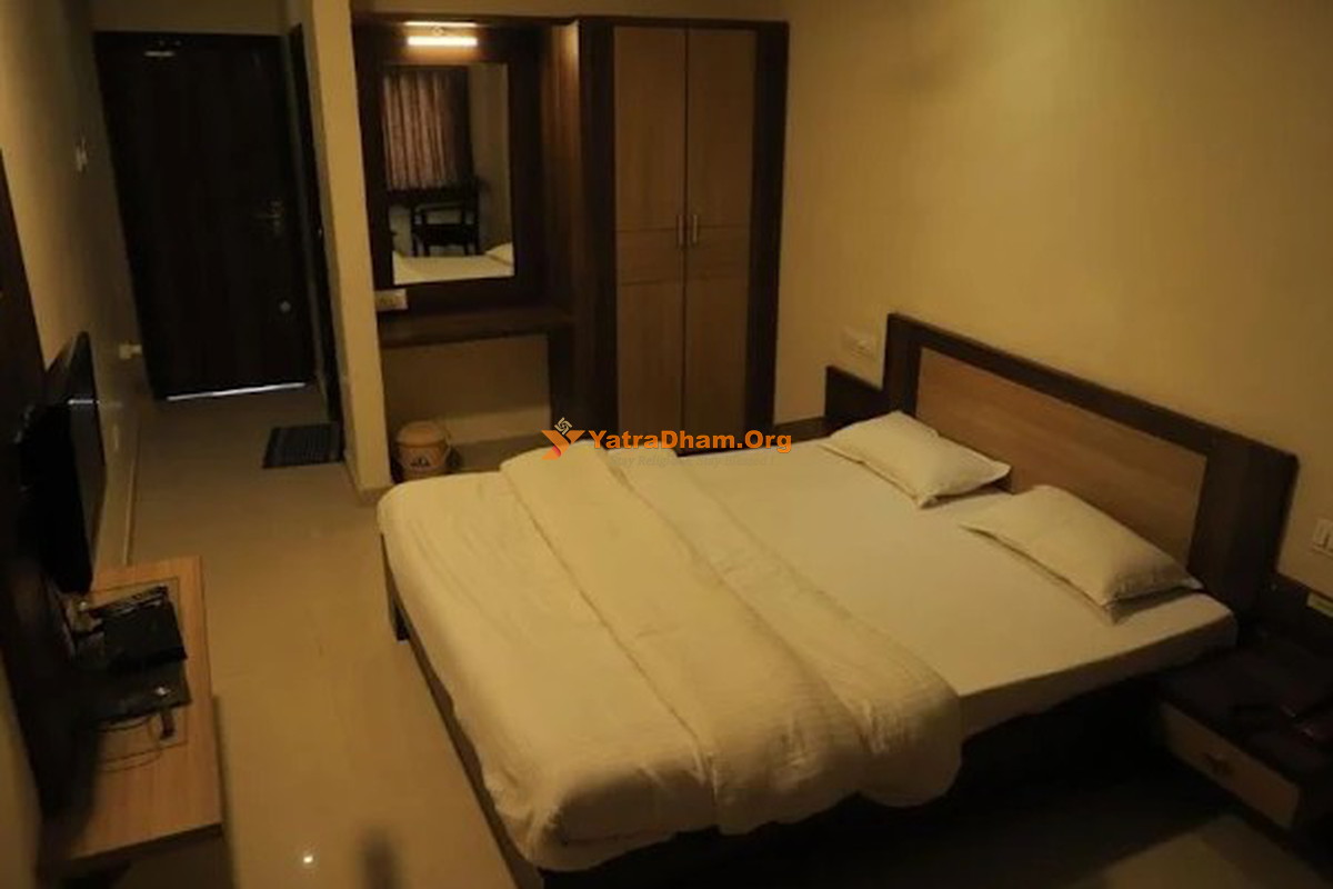 Hotel Sapphire Junagadh Room View