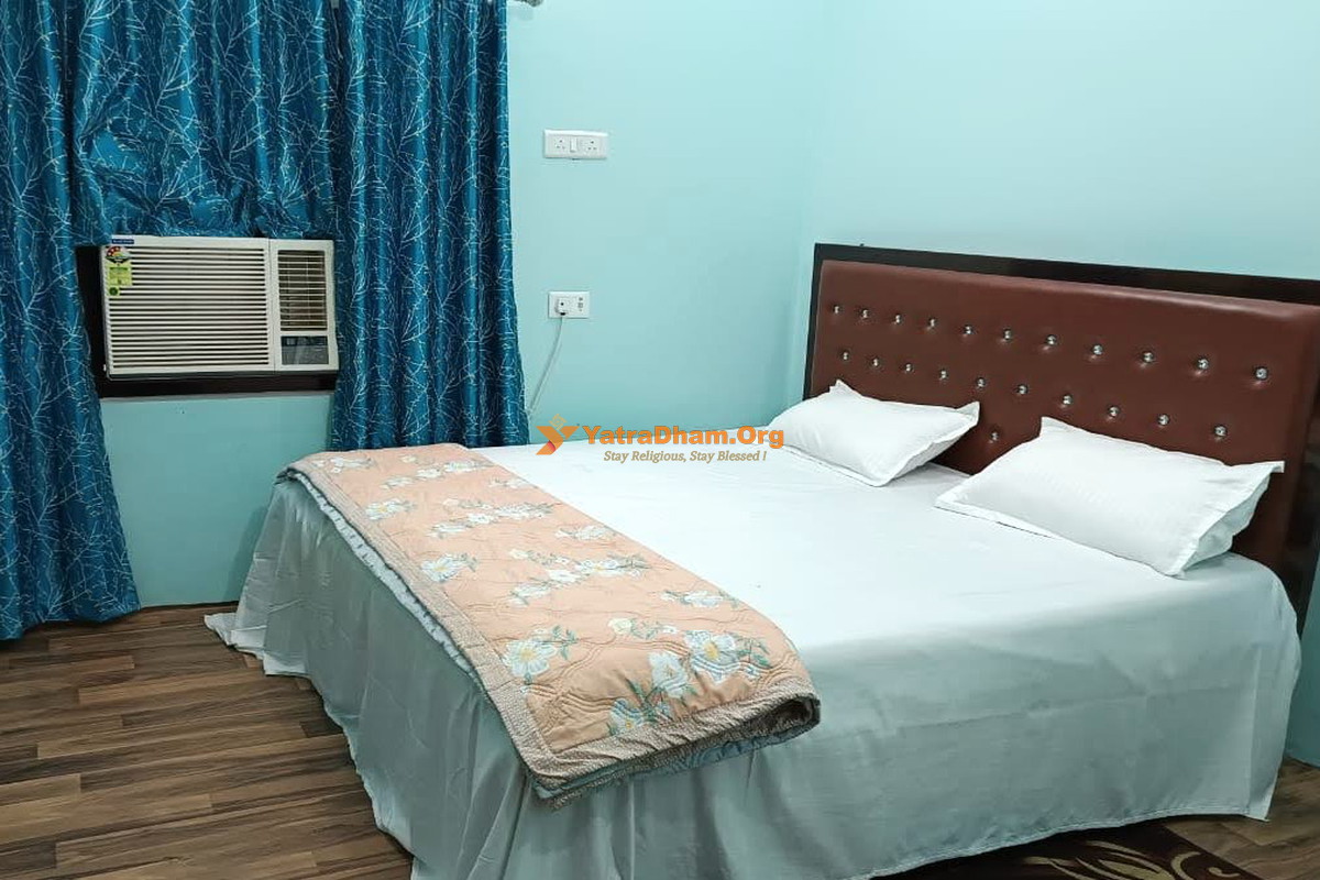 Gyan Home Stay Ayodhya 2 Bed Room