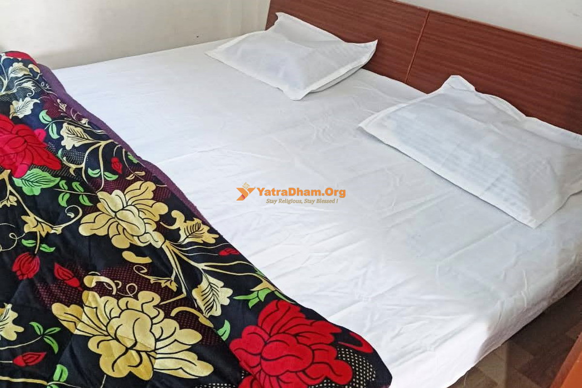 Shri Sitaram Homestay Ayodhya Room