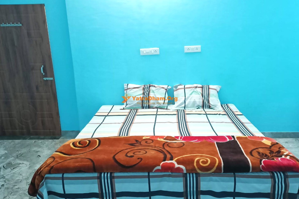 Maa Vaishno Paying Guest House Ayodhya 2 Bed Room