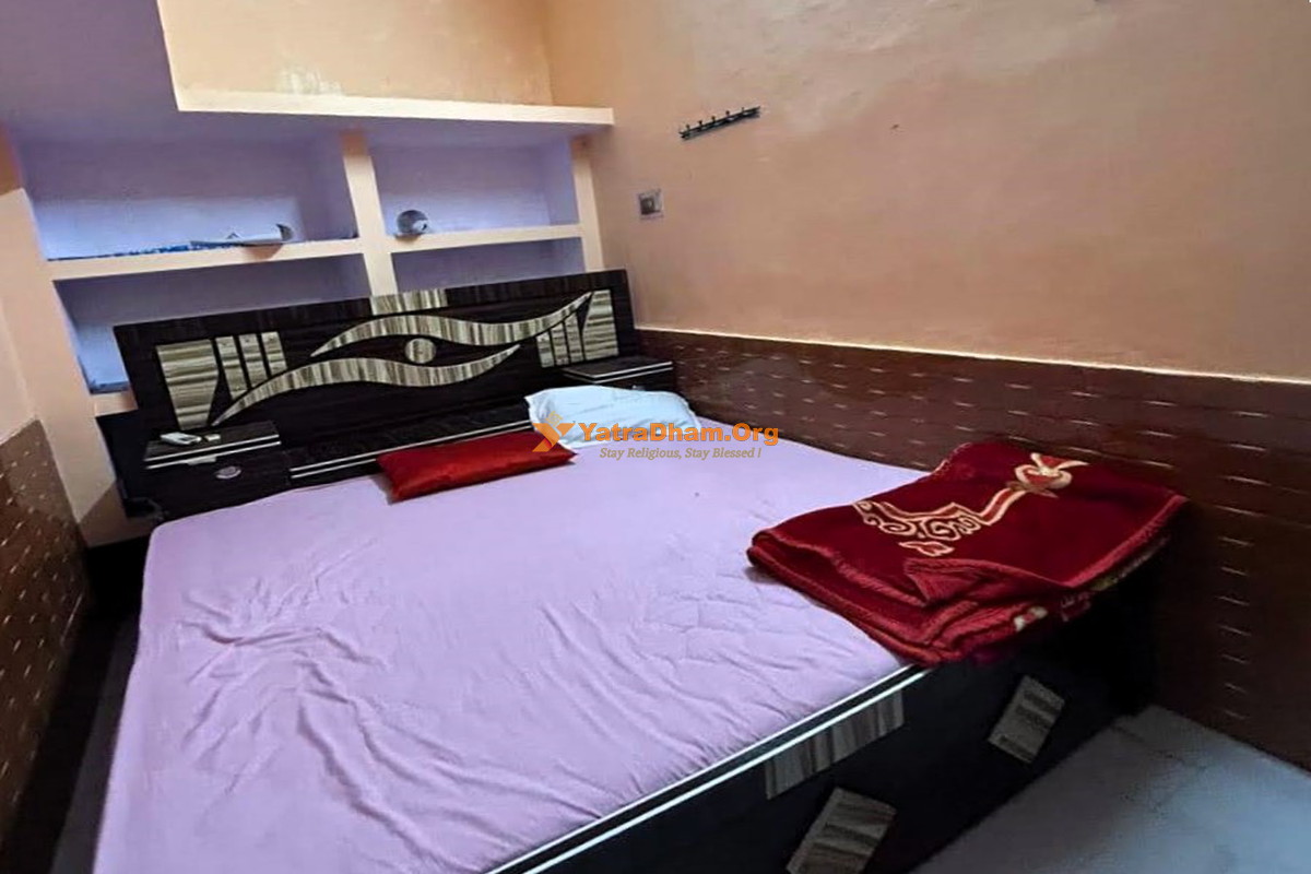 Jagdamba Homestay Ayodhya 2 Bed Room
