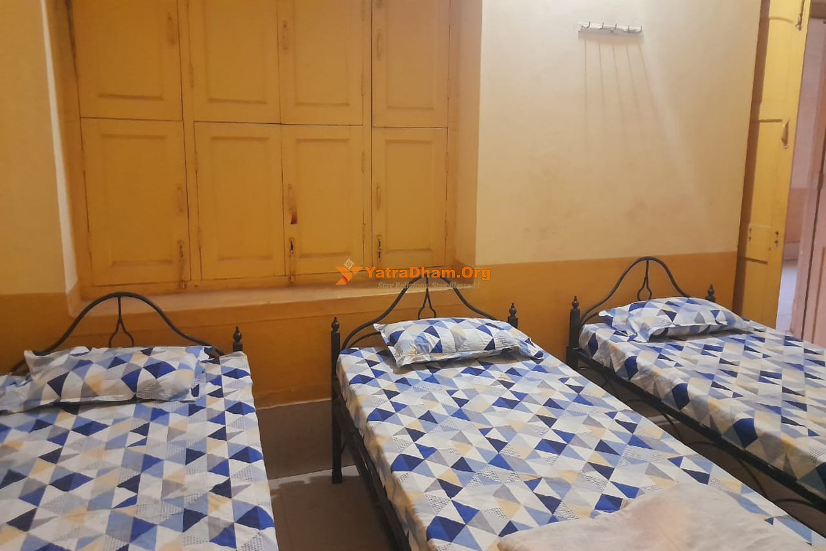 Shree Dharm Mangal Jain Vidyapith Shikharji (Madhuban) 3 Bed Room View
