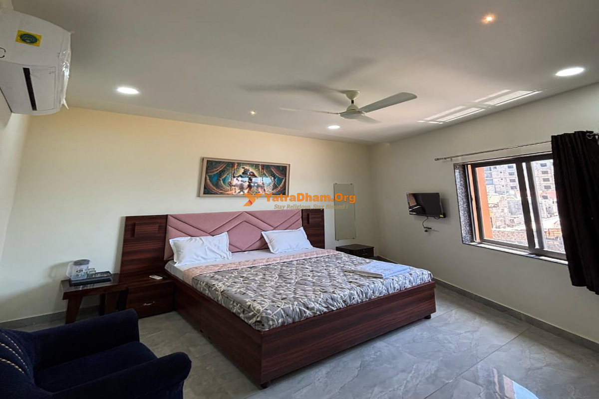 Hotel Laxmi Niwas Dwarka 2 Bed Room
