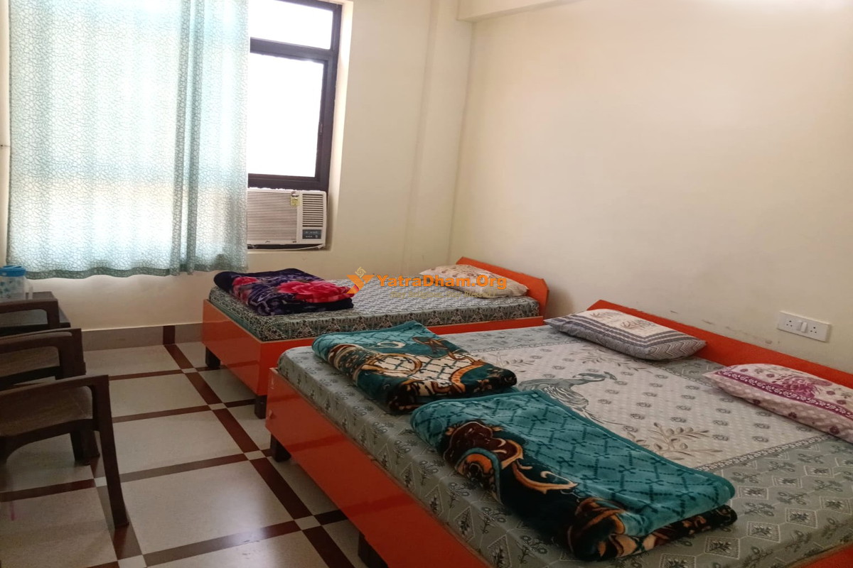 Shree Ram Sakha Ashram Haridwar 3 Bed Room