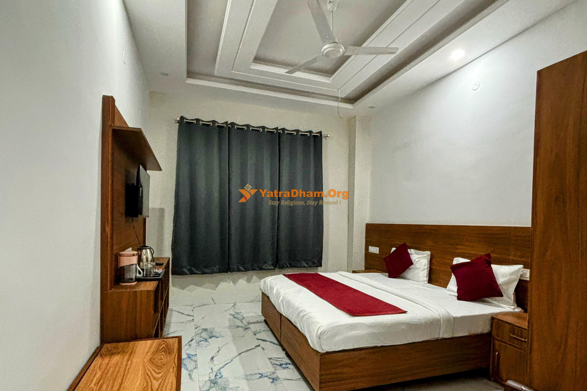The Garhwal Vatika Rishikesh 2 Bed Room