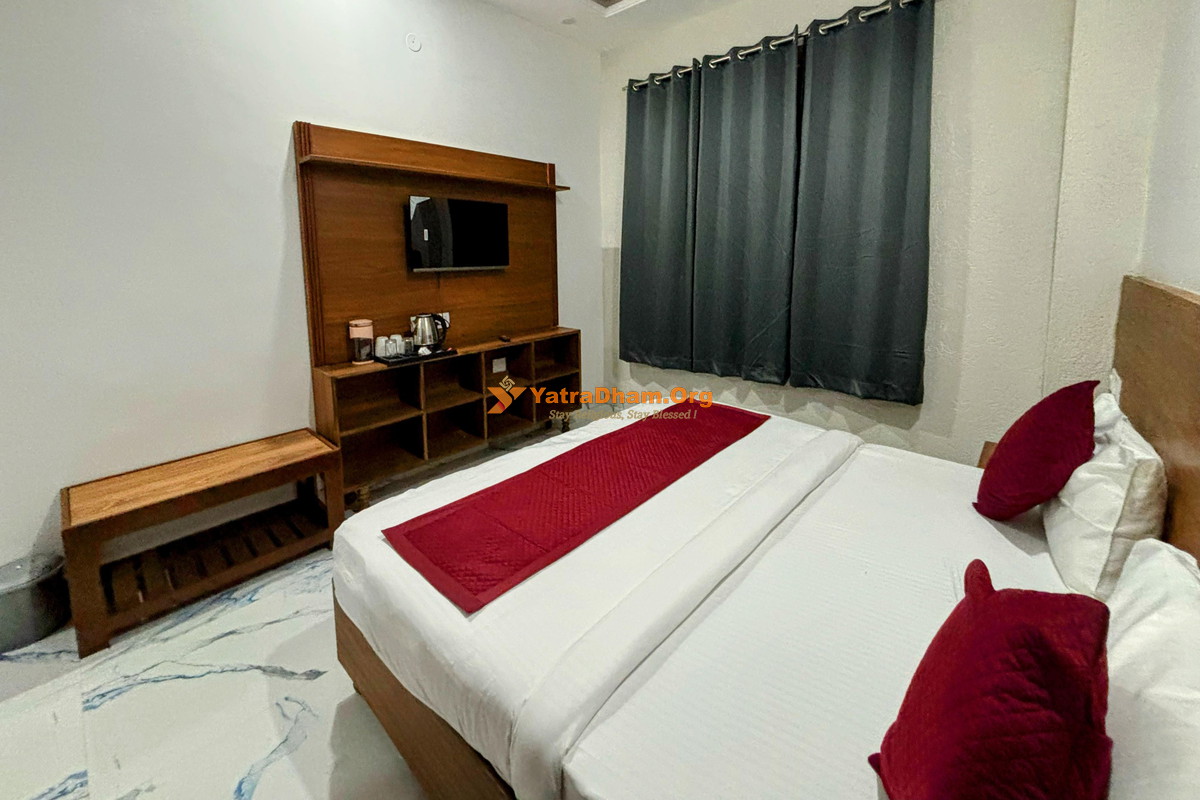 The Garhwal Vatika Rishikesh 2 Bed Room