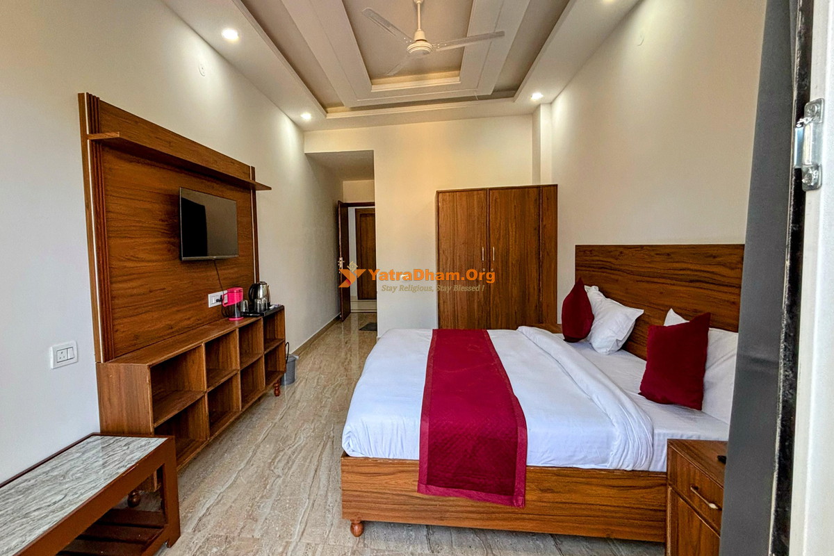 The Garhwal Vatika Rishikesh 2 Bed Room