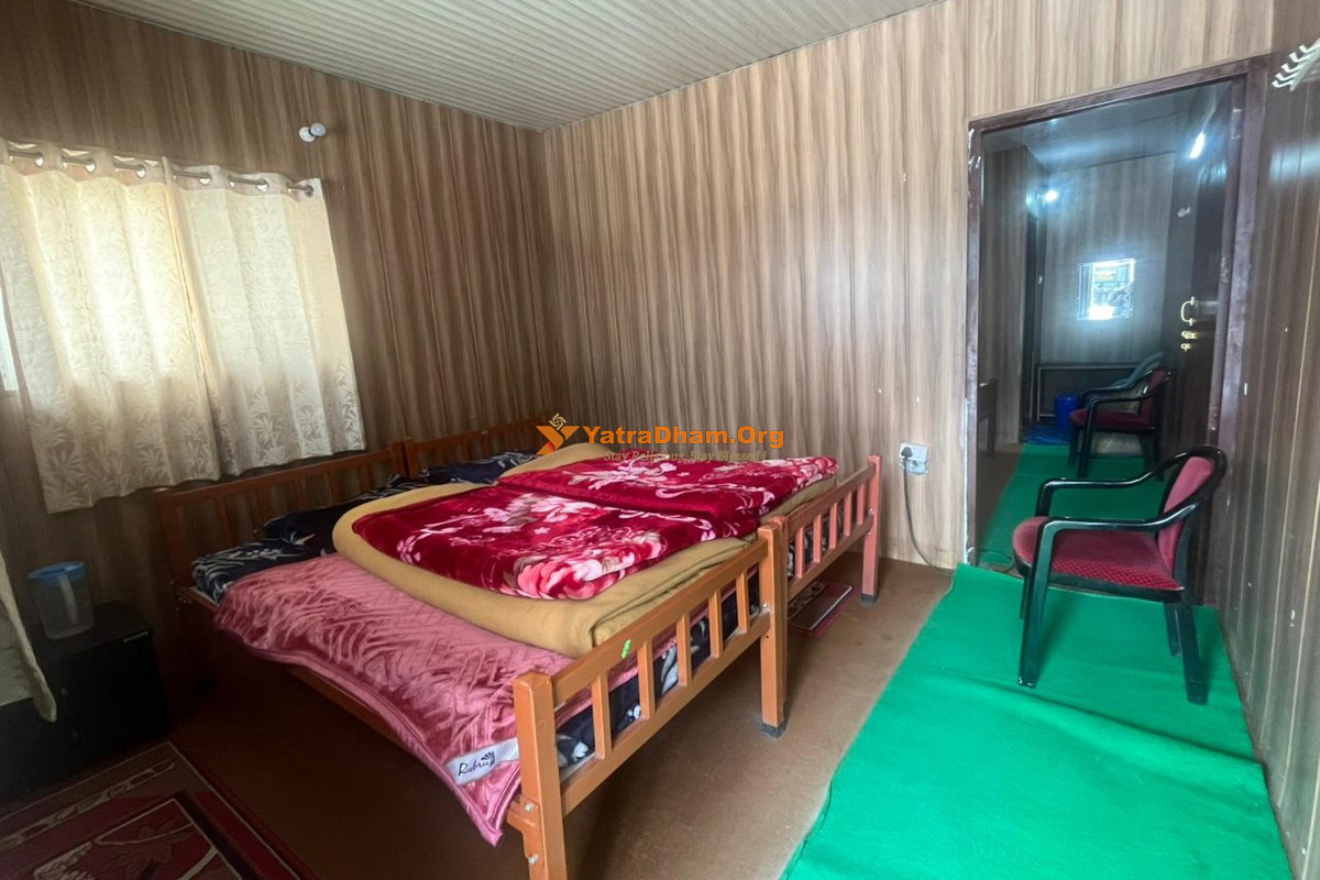 Swargarohini Cottage Kedarnath Room View