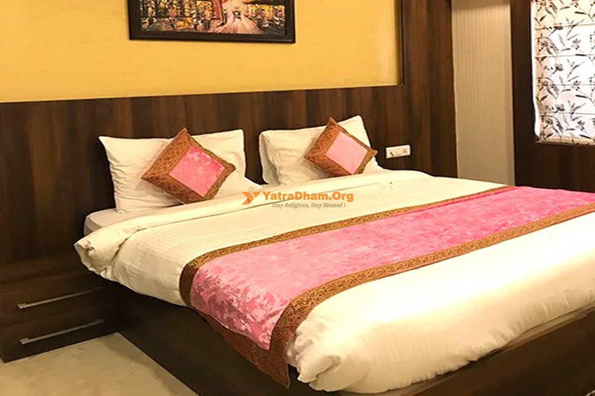 Hotel Divine Destination Varanasi 2 Bed Room