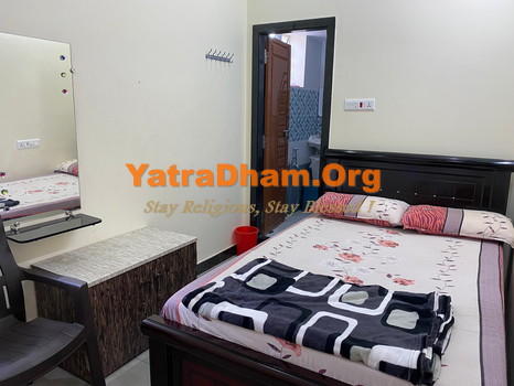 Pithapuram Sri Datta Ananda Nilayam Room view 2