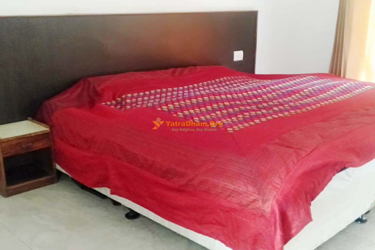 Adi Badri (GMVN) Chamoli Deluxe Room
