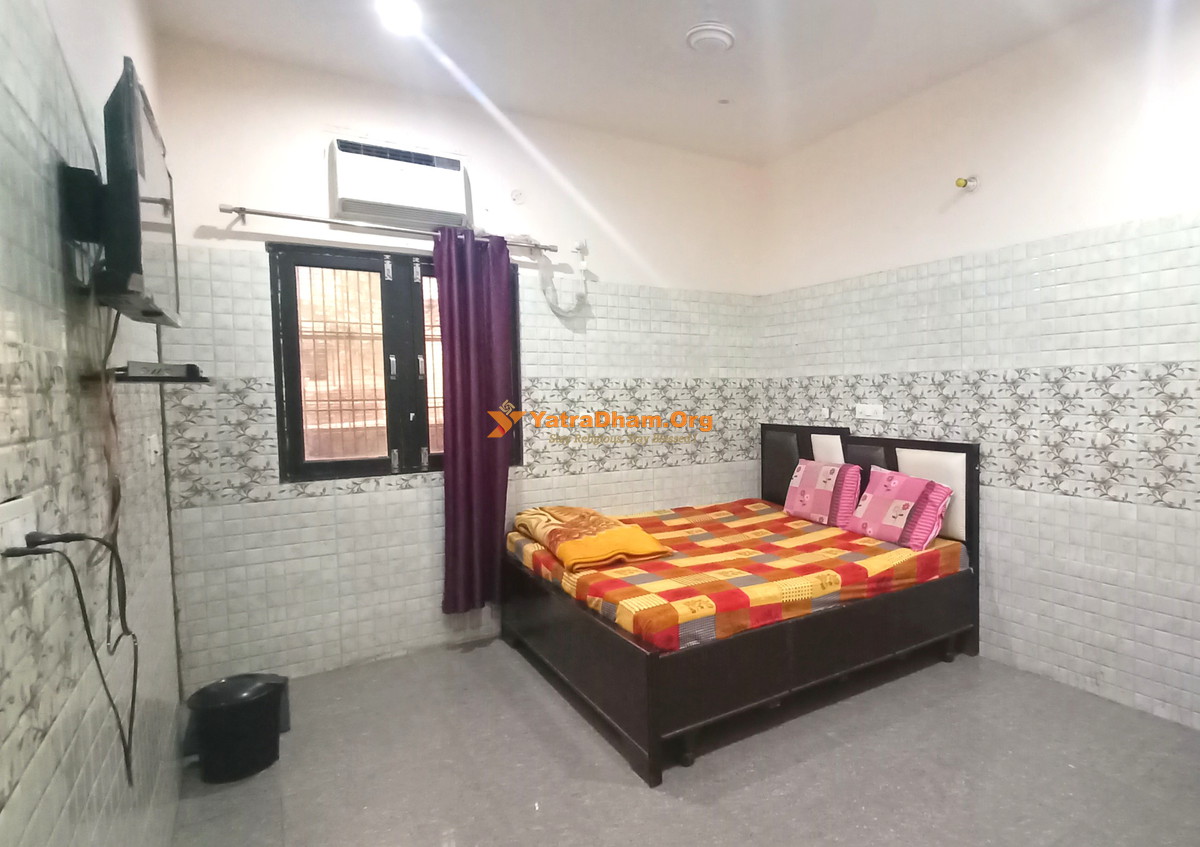 Jagannath Dham Guest House Vrindavan 2 Bed Room