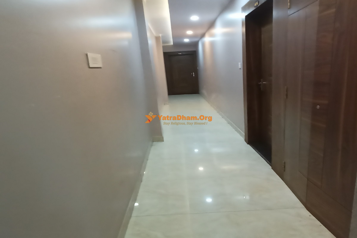 Hotel Nandini Palace Varanasi 2 Bed Room