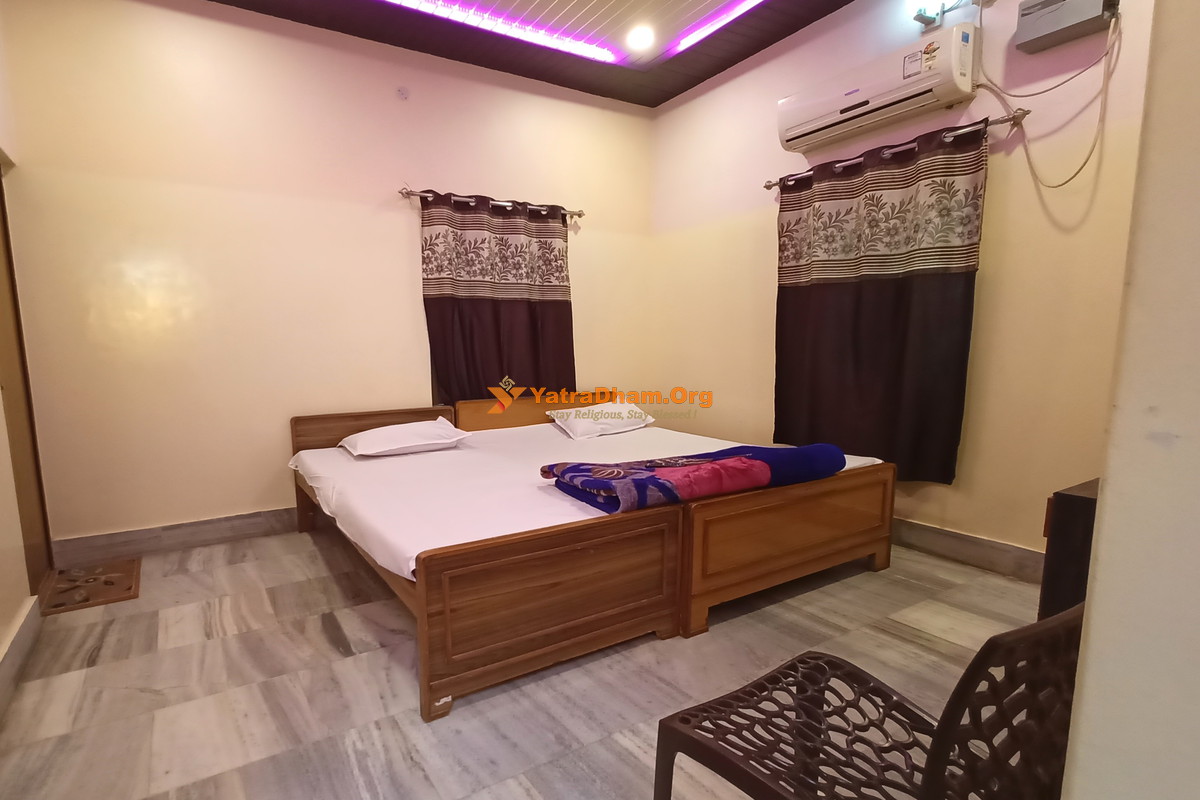 Kashi Stay Guest House Varanasi 2 Bed Room