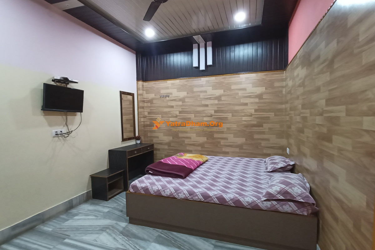 Kashi Stay Guest House Varanasi 2 Bed Room