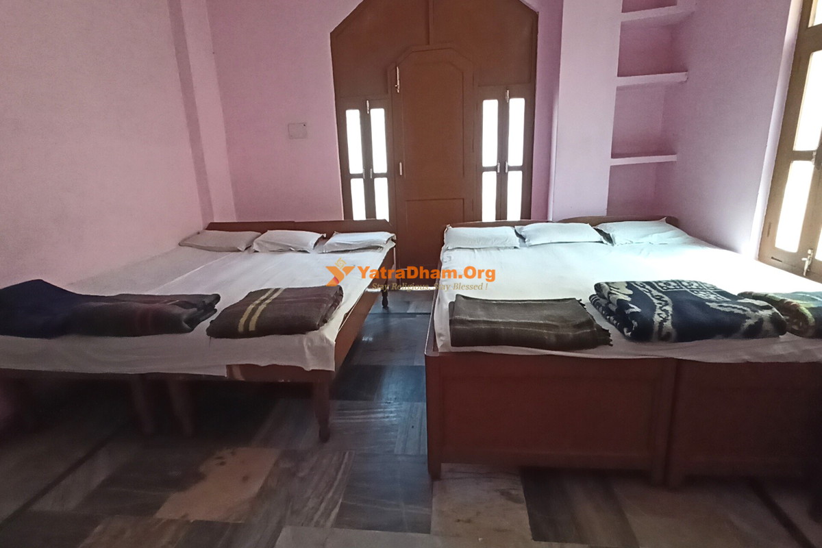 Shri Sanatan Gaudiya Math (Building 1) Varanasi 5 Bed Room
