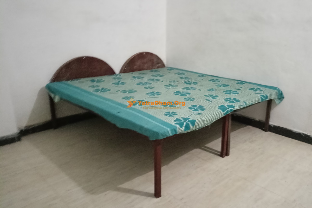 Shanti Gangadhar Ashram Vindhyachal Room View