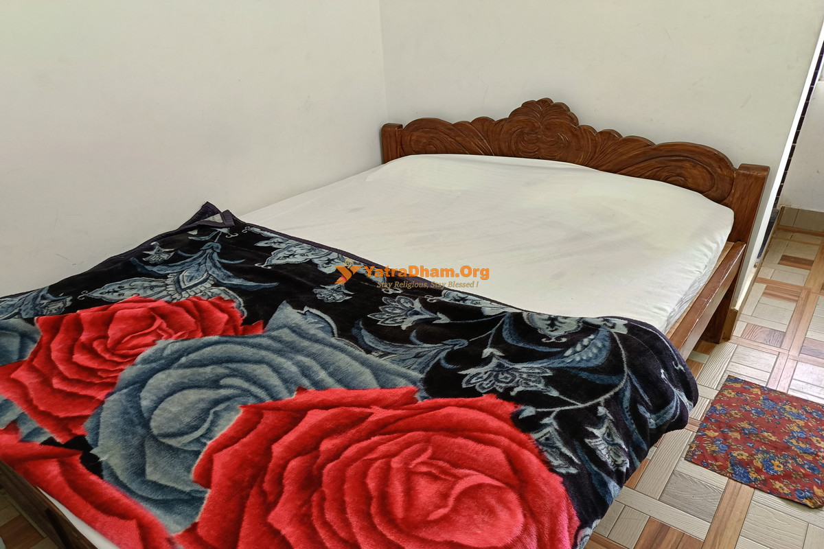 Deoghar Shivram Palace 2 Bed Room View