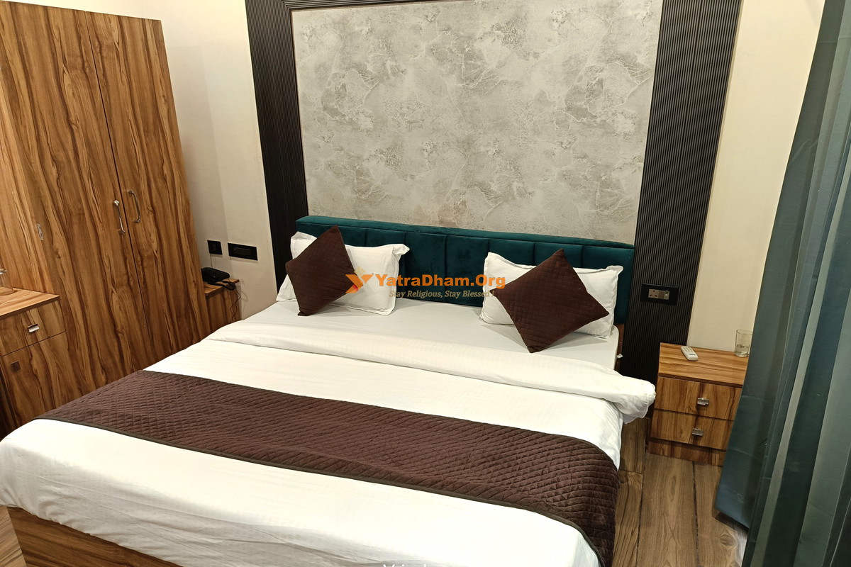 Hotel Vasudha Vrindavan 2 Bed Room