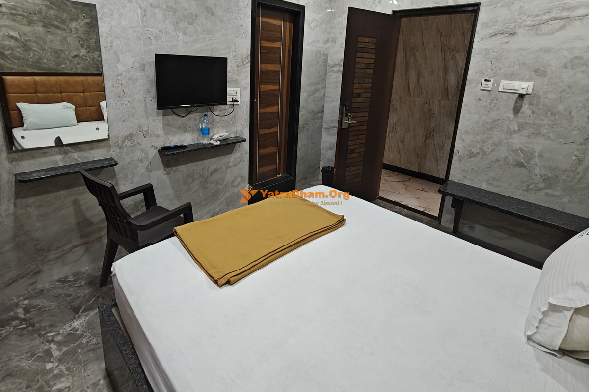 Sree Guru Pavanasuta (GPS) Residency Mantralayam 2 Bed Room