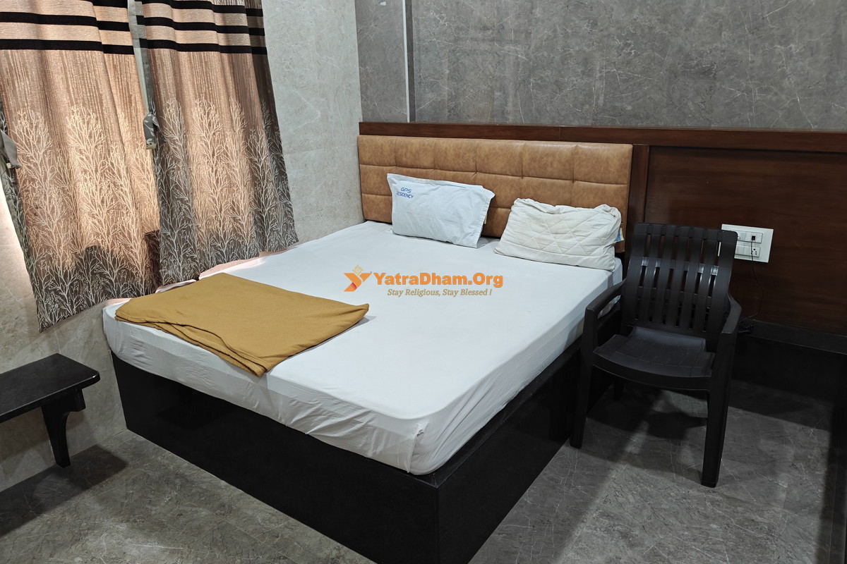 Sree Guru Pavanasuta (GPS) Residency Mantralayam 2 Bed Room