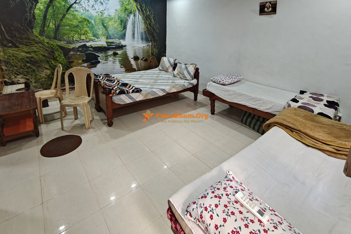 Appu Guest House Hampi 4 Bed Room