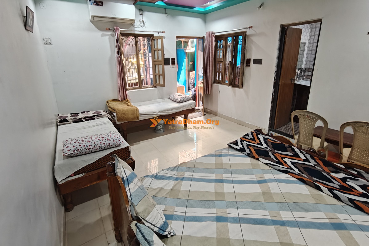 Appu Guest House Hampi 4 Bed Room
