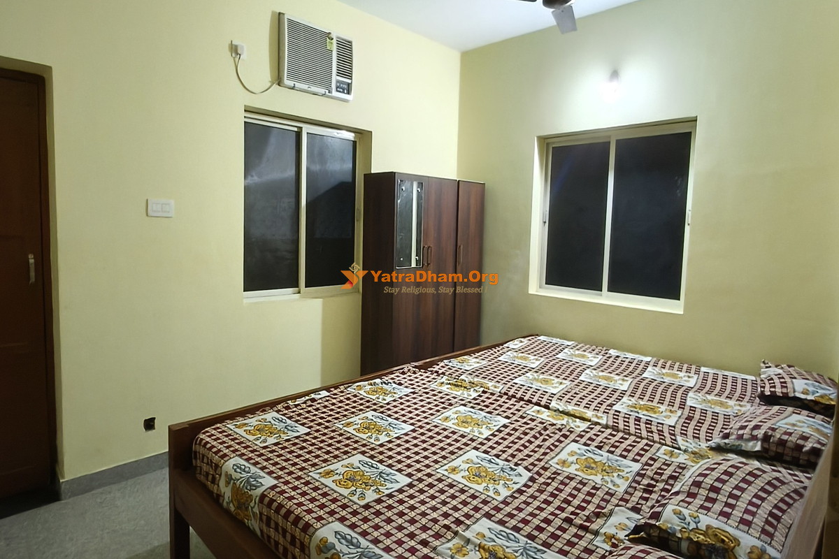 Sri Purushottam Math Jagannath Puri 4 Bed Room View