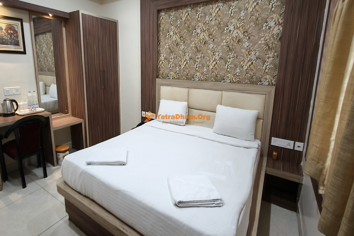 Jagannath Puri Hotel Guru Estate - Bihar Atithi Bhawan 2 Bed Room View