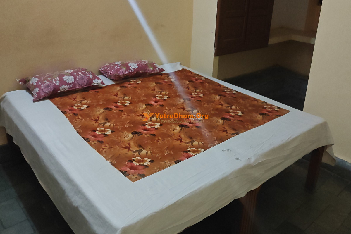 Shri Nijatam Prem Dham Haridwar 2 Bed Room View