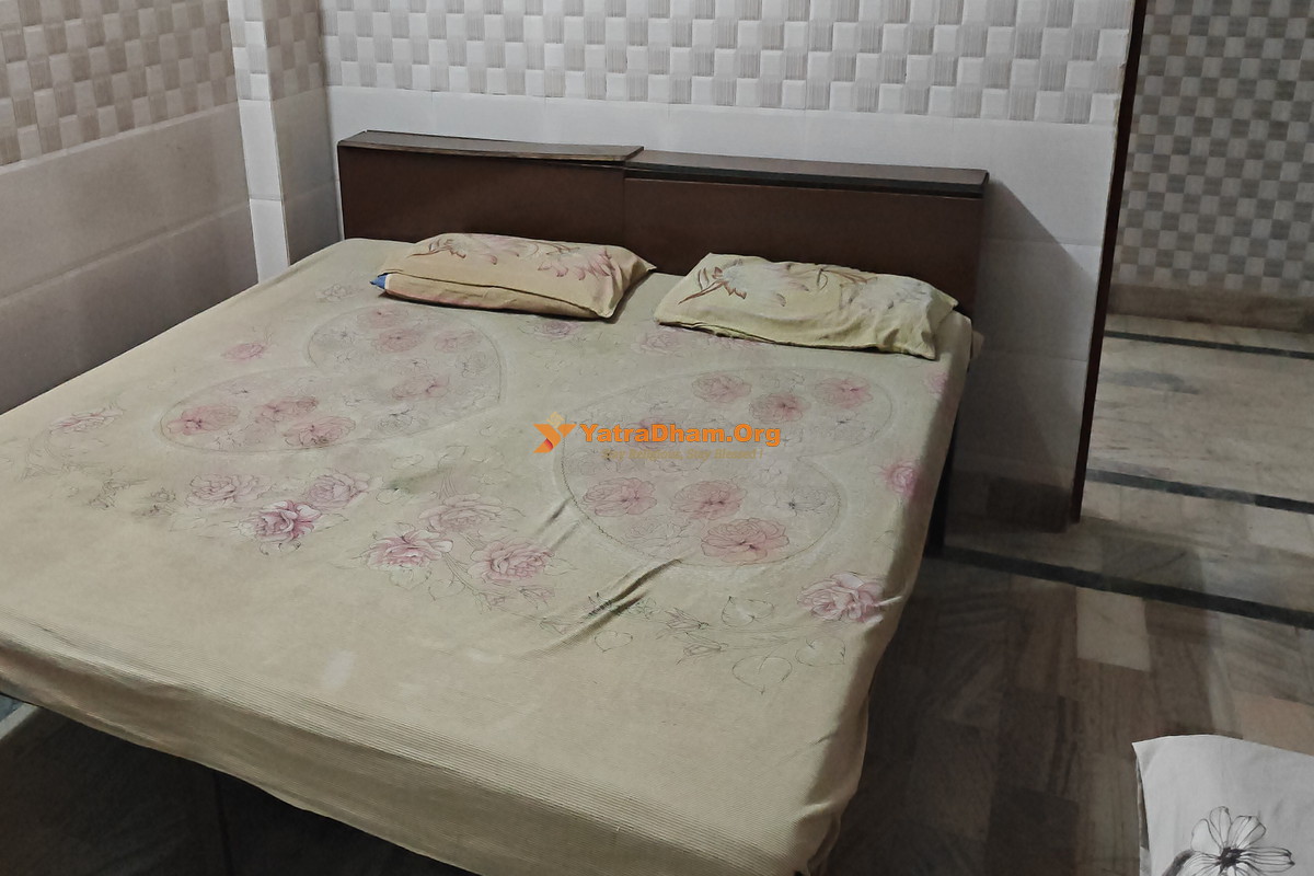 Shri Ganesh Bhawalpur Dharamshala Haridwar 3 Bed Room View