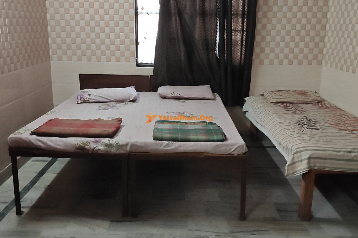 Shri Ganesh Bhawalpur Dharamshala Haridwar 3 Bed Room View