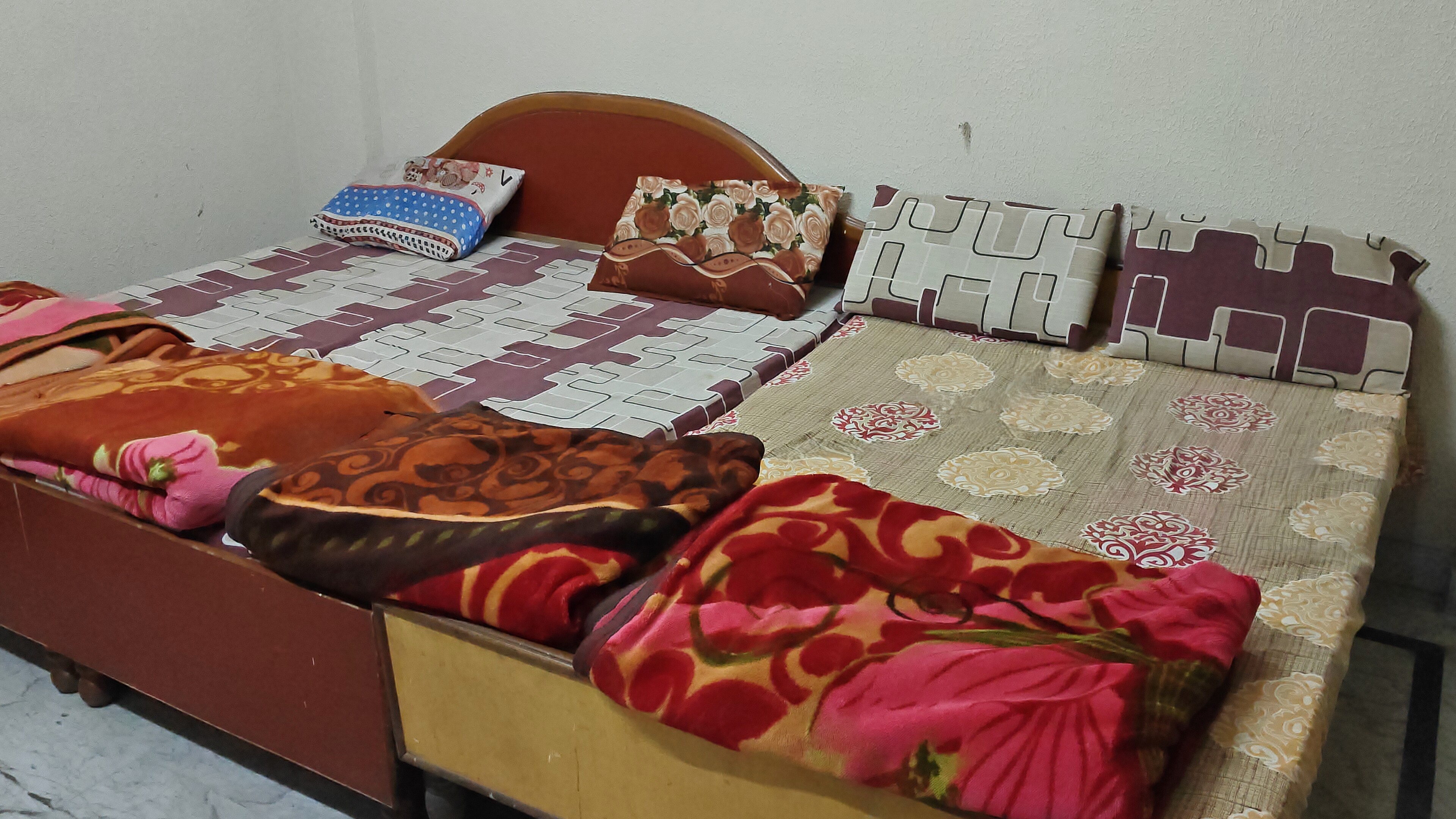 Shri Keval Dham Ashram Near Har Ki Pauri Haridwar Room