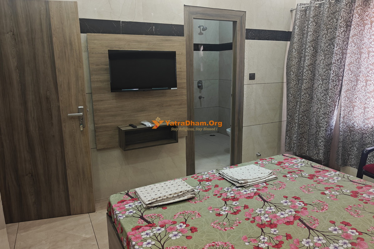 Agrawal Dharamshala Kurukshetra 2 Bed Room View