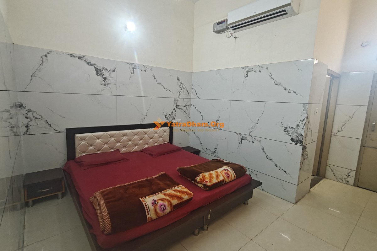 Agrawal Dharamshala Kurukshetra 2 Bed Room View