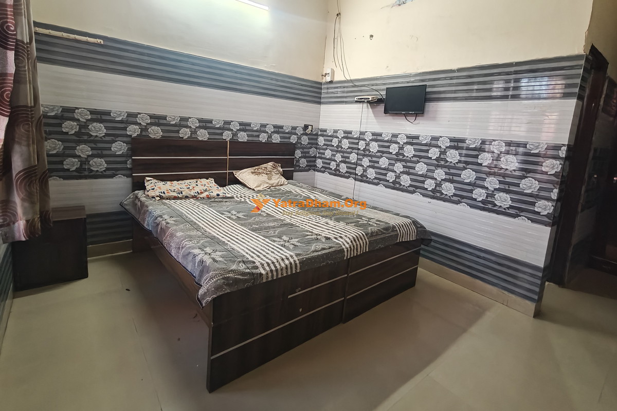 Gurjar Dharamshala Kurukshetra 2 Bed Room View