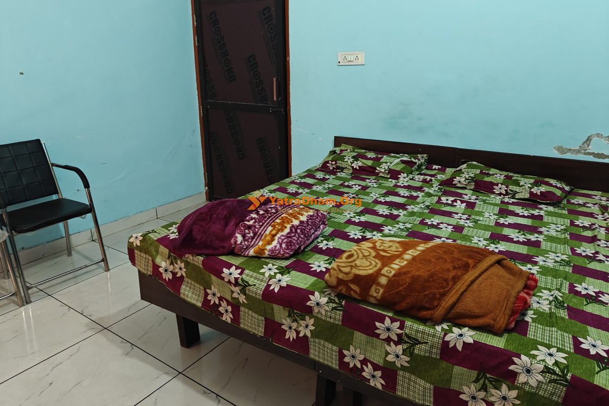 Akhil Bhartiya Saraswat Brahmin Dharamshala - Kurukshetra 2 Bed Room View