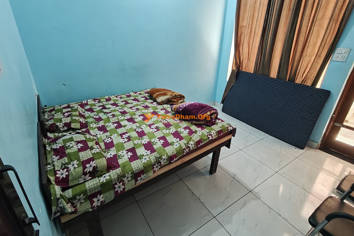 Akhil Bhartiya Saraswat Brahmin Dharamshala - Kurukshetra 2 Bed Room View