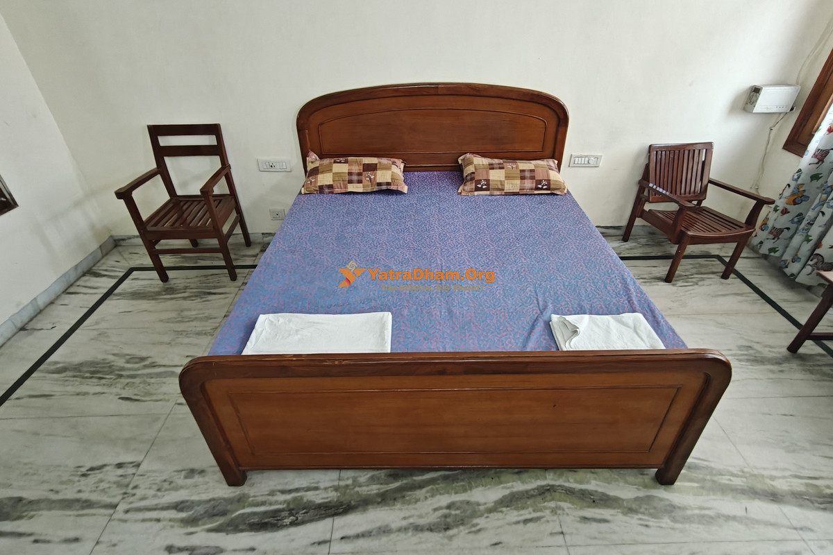 Baba Makhan Shah Lobana Bhawan Chandigarh 2 Bed Room