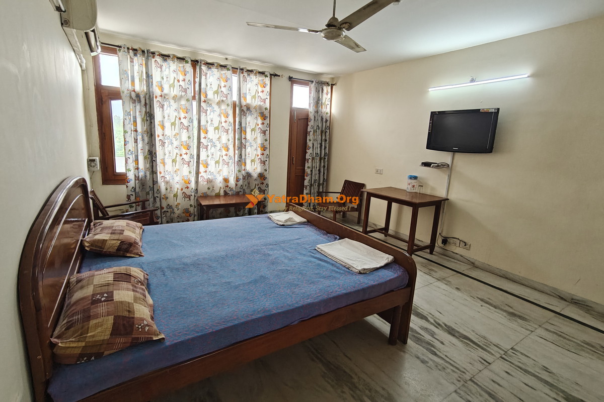 Baba Makhan Shah Lobana Bhawan Chandigarh 2 Bed Room