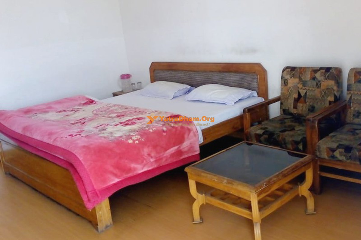 New Tehri (GMVN) - New Tehri 2 Bed Deluxe Room View