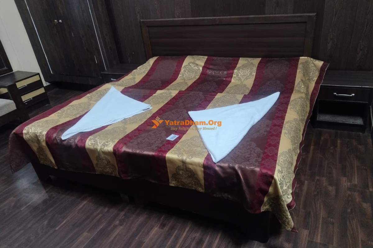 Ghangaria Tourist Complex (GMVN) Ghangaria (Chamoli) Deluxe Room